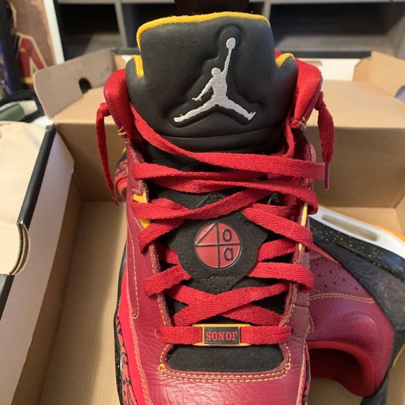 Jordan Son of Low - Picture 2 of 4